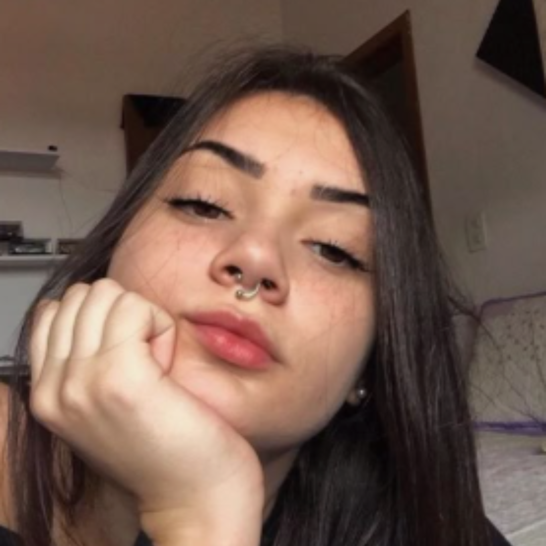 <em><strong>Ana L.</strong></em>